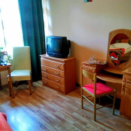 Motel Rezydent Wrocław Buitenkant foto