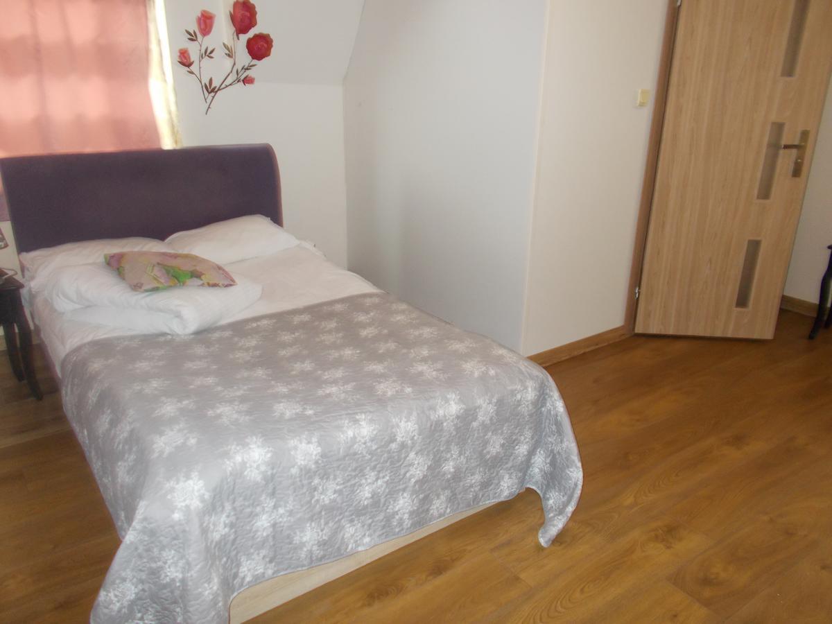 Motel Rezydent Wrocław Buitenkant foto