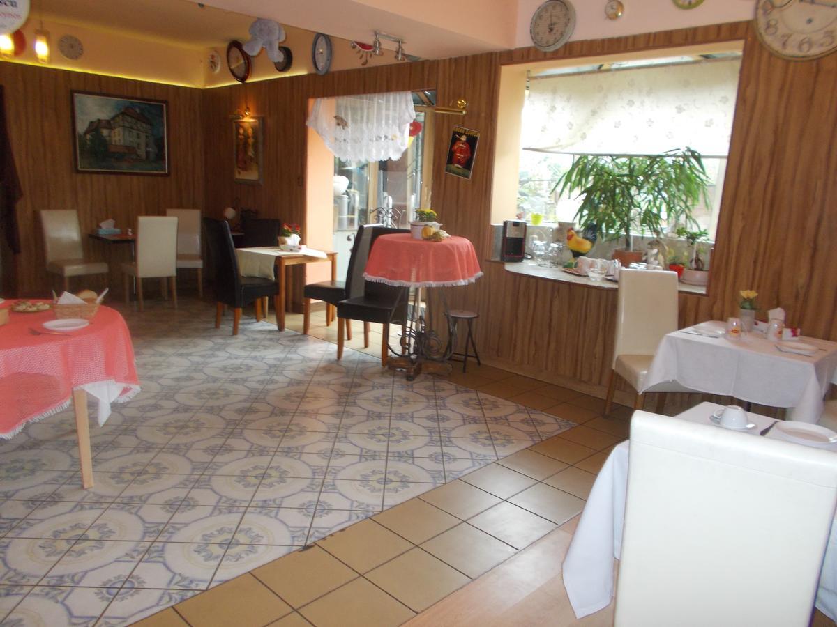 Motel Rezydent Wrocław Buitenkant foto