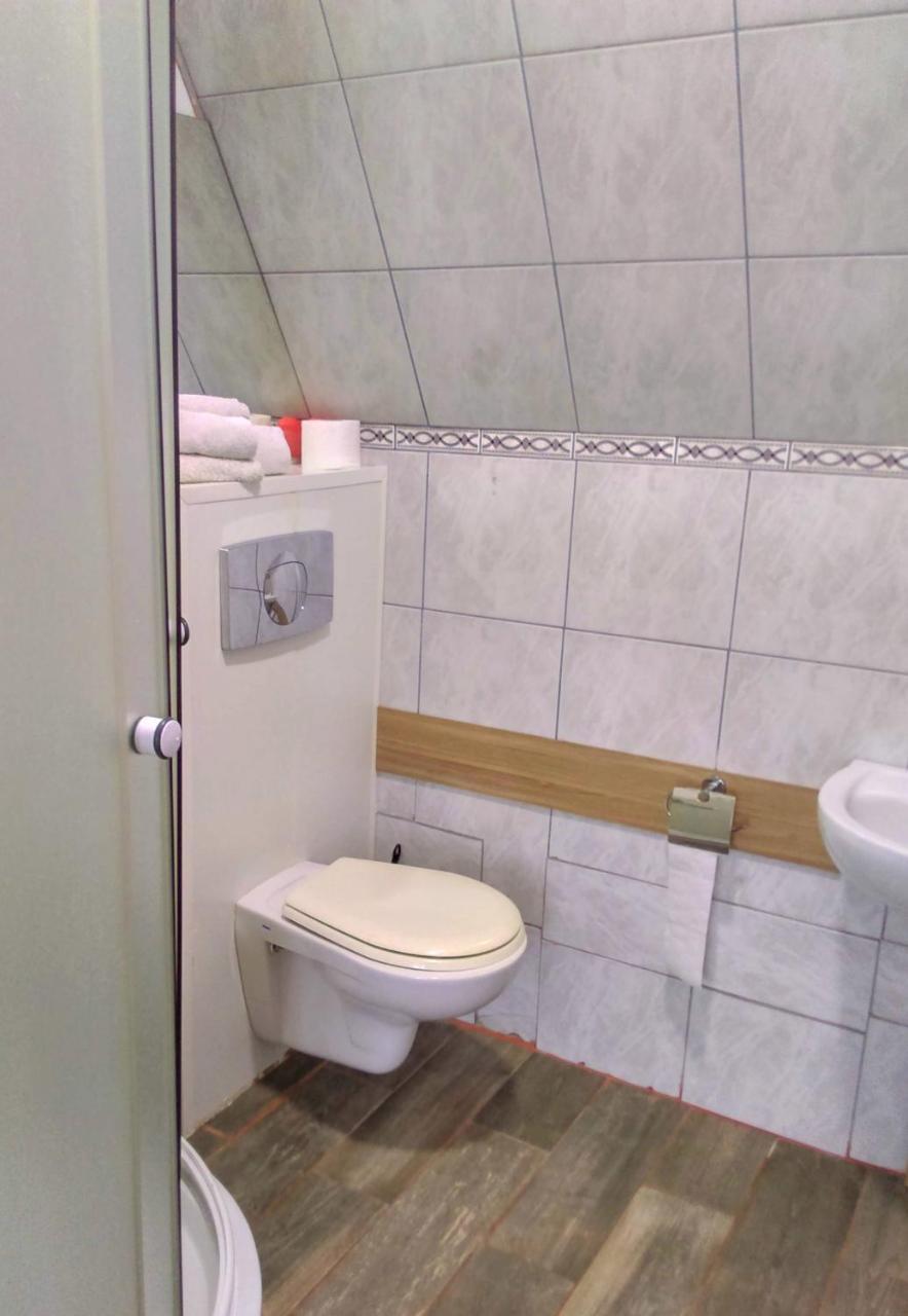 Motel Rezydent Wrocław Buitenkant foto